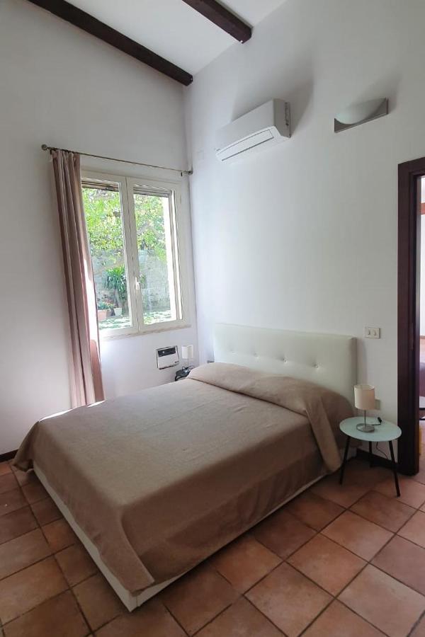 Bed and Breakfast Casa Castagna Caserta Exterior foto