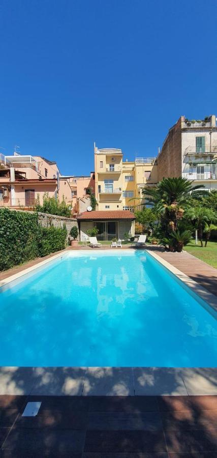 Bed and Breakfast Casa Castagna Caserta Exterior foto