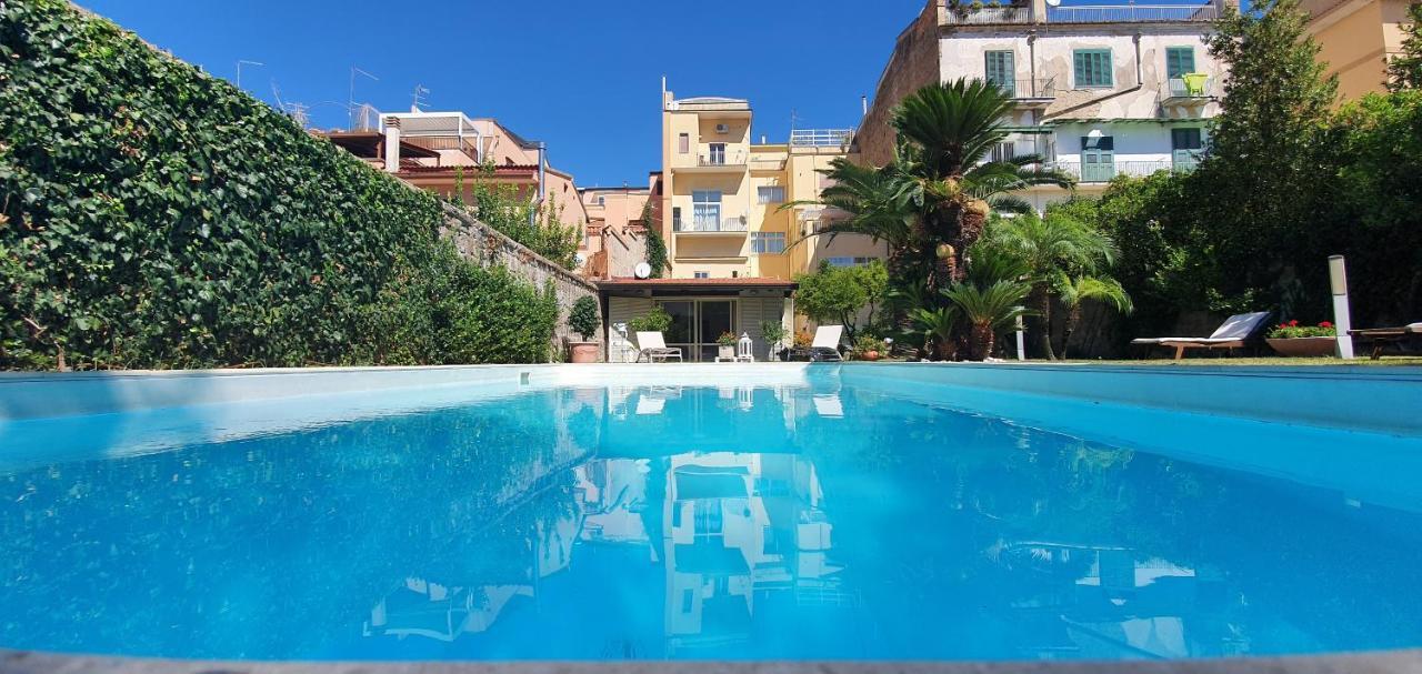 Bed and Breakfast Casa Castagna Caserta Exterior foto